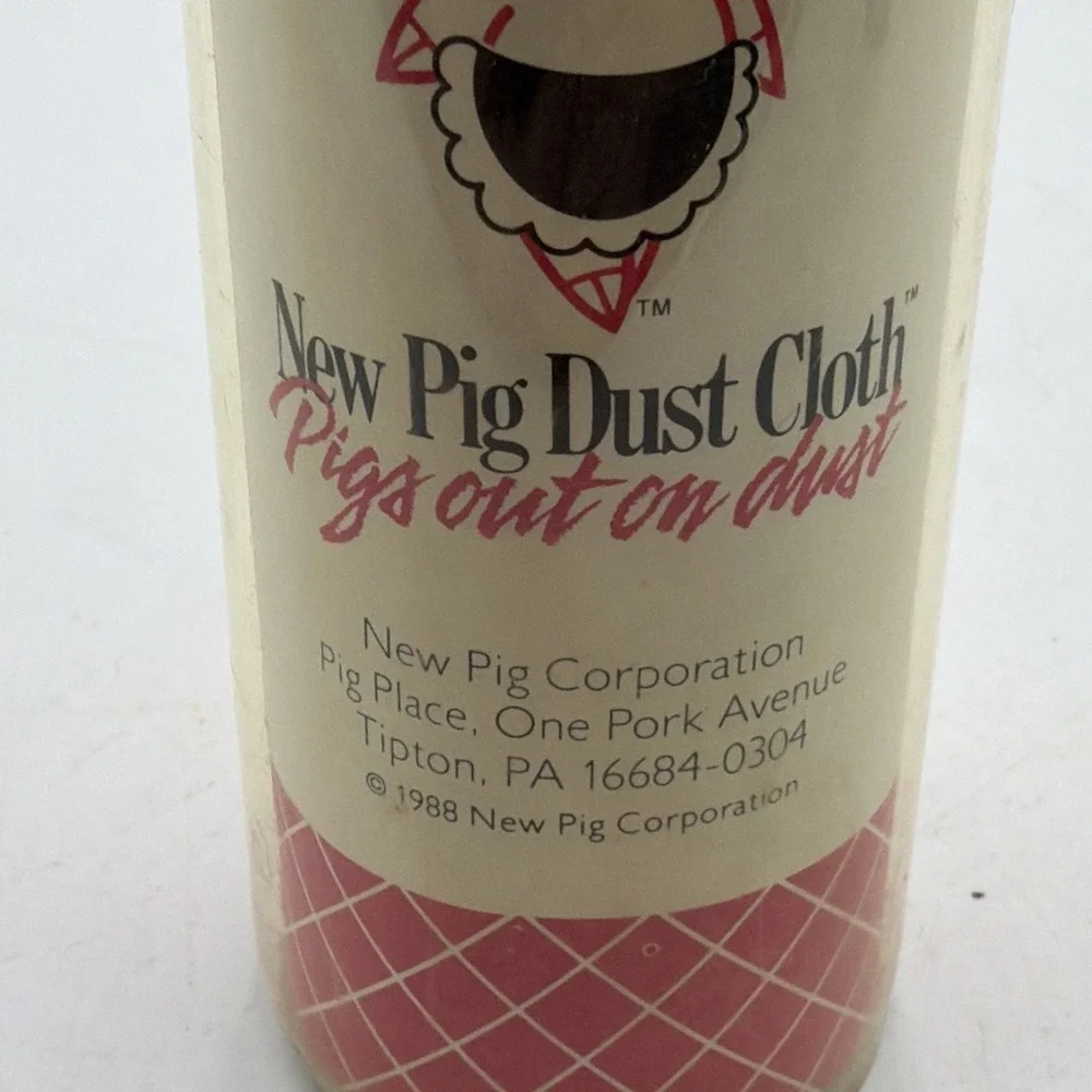 Vintage New Old Stock 1988 New Pig Dust Cloth Pigs Out On Dust